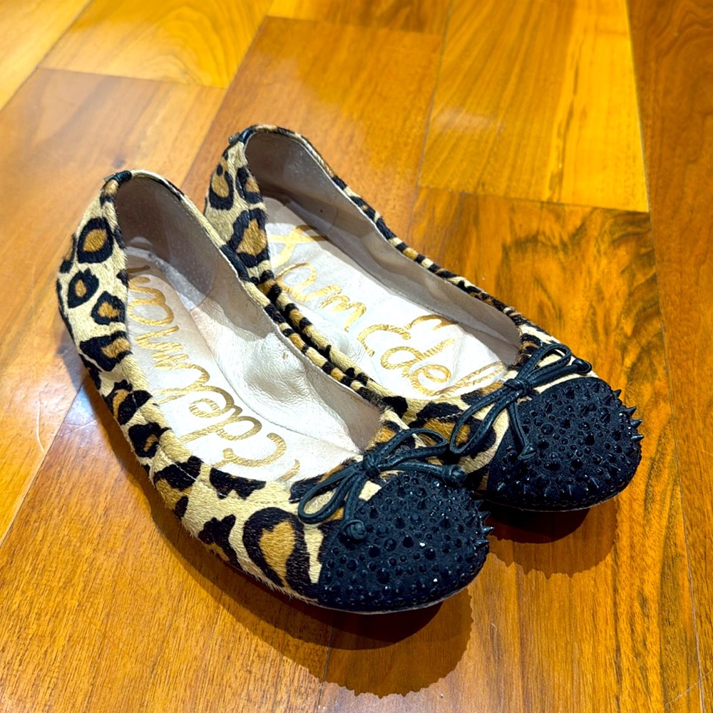 Sam Edelman Studded Flat Ponyhair Leopard size 6